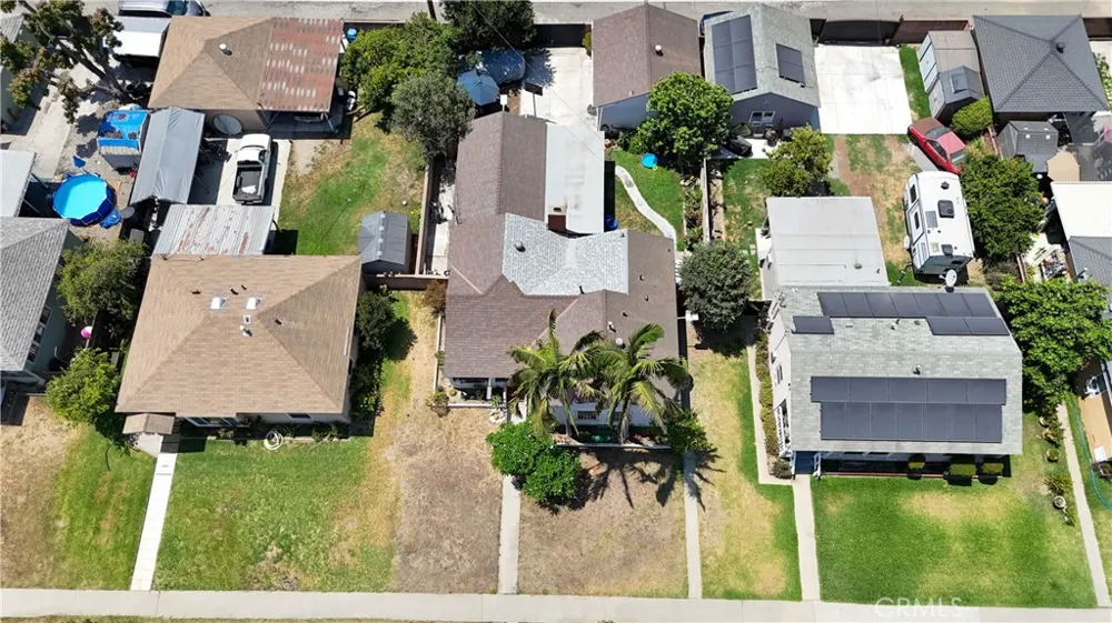 10239 Garfield South Gate, CA 90280