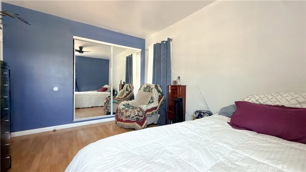 10239 Garfield South Gate, CA 90280