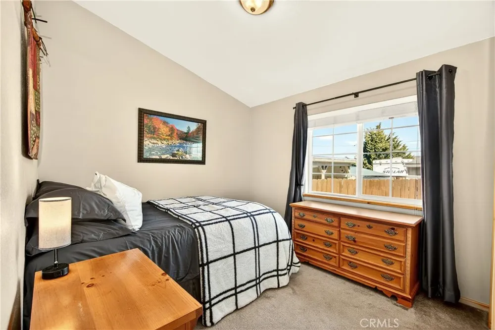 2089 Shady Big Bear City, CA 92314