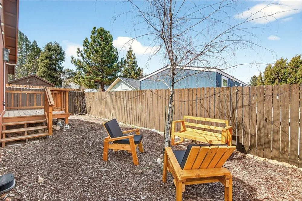 2089 Shady Big Bear City, CA 92314