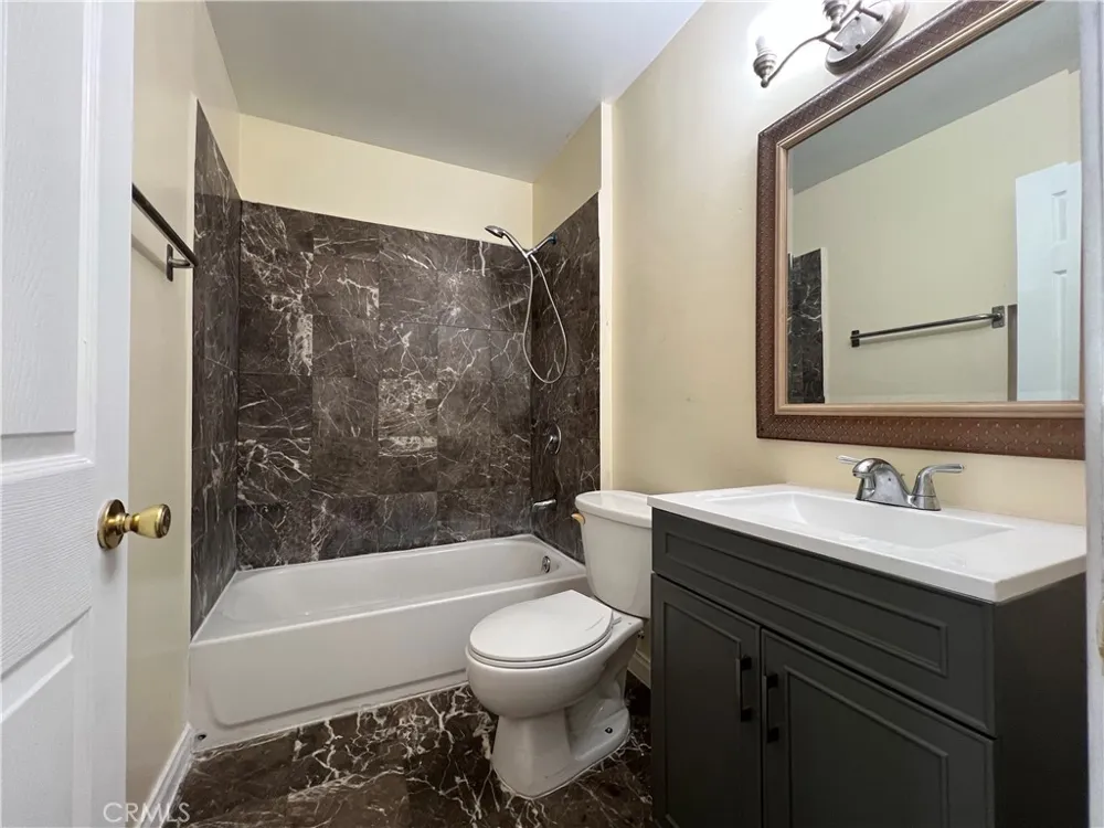 9219 Danbridge Pico Rivera, CA 90660