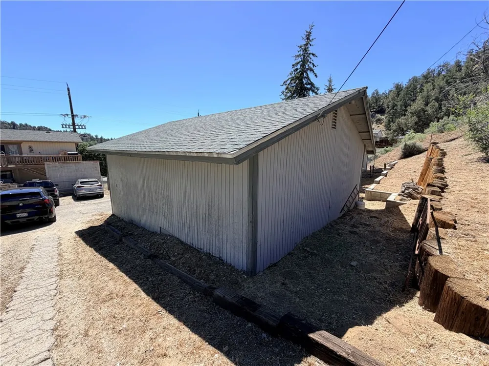 6708 Ivins Frazier Park, CA 93225