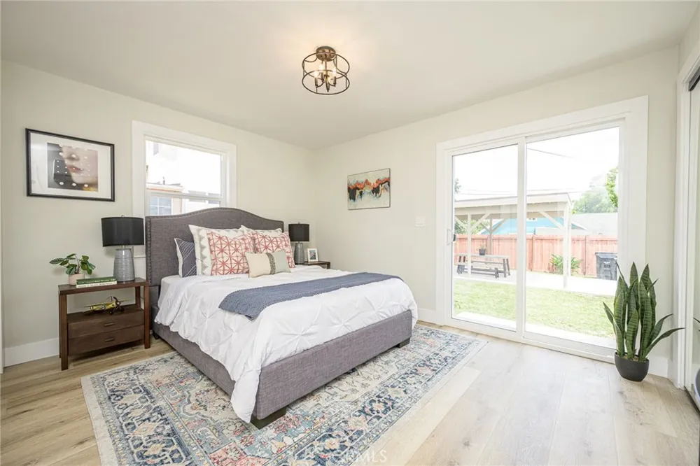 12126 Ainsworth St Los Angeles, CA 90044