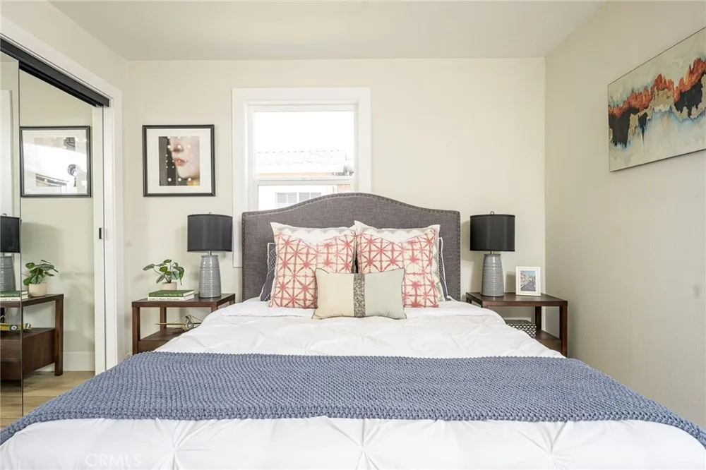 12126 Ainsworth St Los Angeles, CA 90044