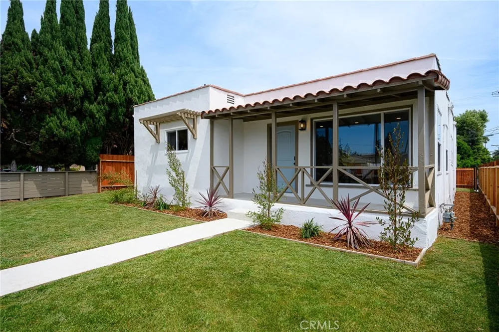 12126 Ainsworth St Los Angeles, CA 90044