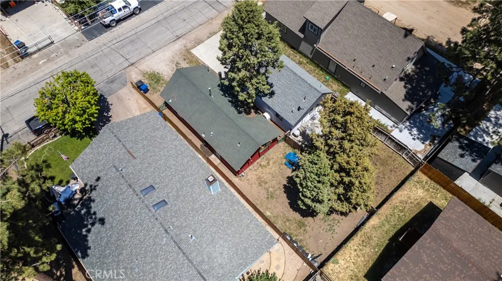 906 W Country Club Boulevard Big Bear City, CA 92314