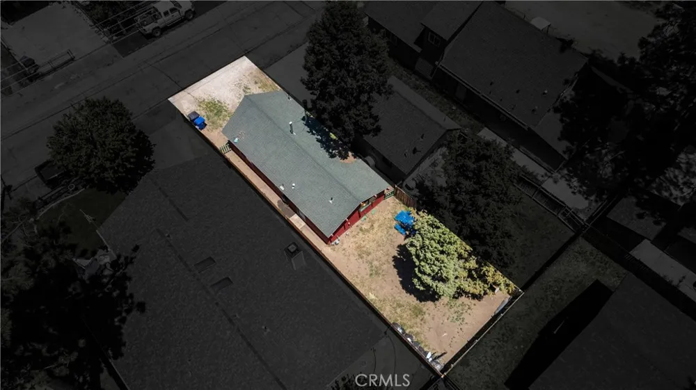 906 W Country Club Boulevard Big Bear City, CA 92314