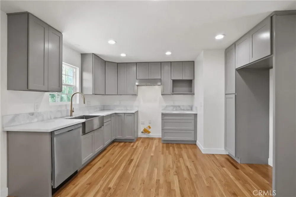 8111 Allengrove Street #A Downey, CA 90240