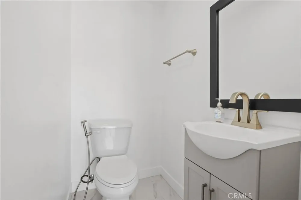 8111 Allengrove Street #A Downey, CA 90240