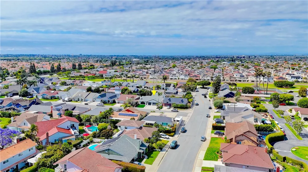 9631 Indian Wells Huntington Beach, CA 92646