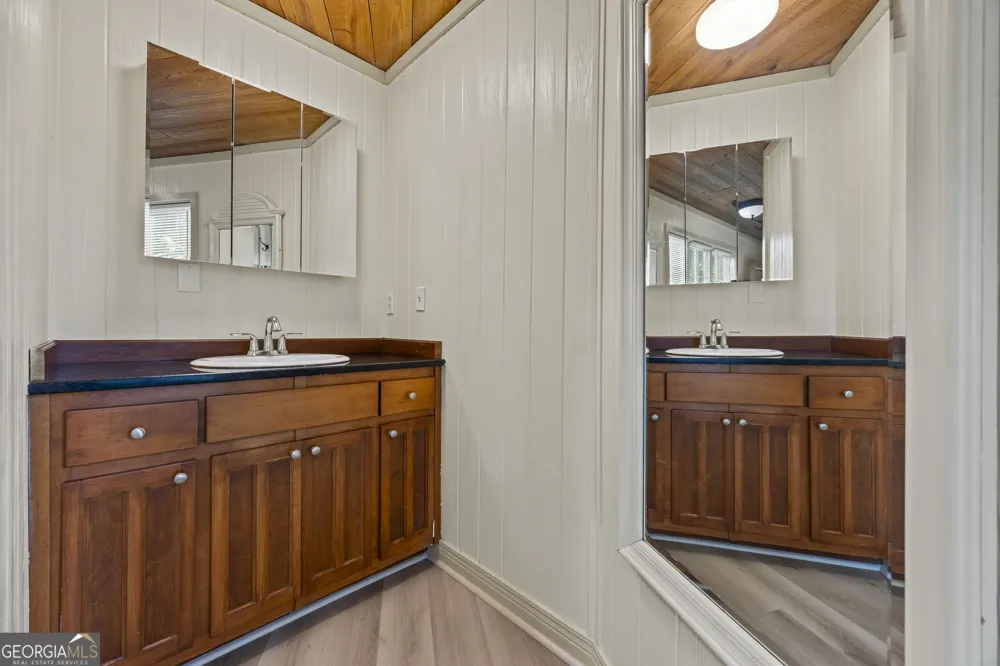 271 & 291 Farmer LN Carnesville, GA 30521