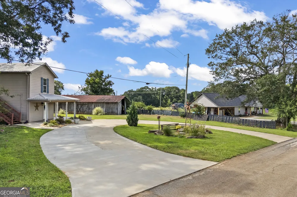 271 & 291 Farmer LN Carnesville, GA 30521