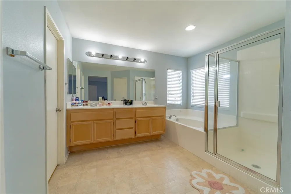 12652 FIELD WAY Victorville, CA 92395