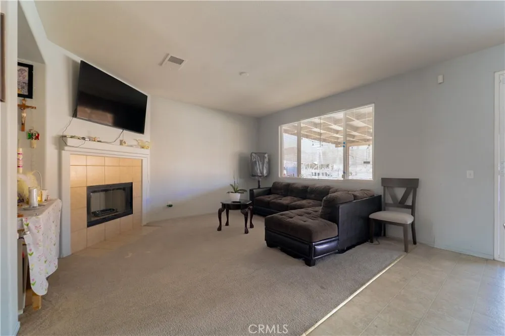 12652 FIELD WAY Victorville, CA 92395