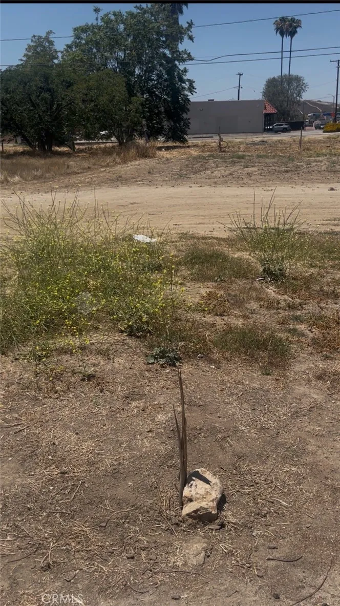 Kansas Lake Elsinore, CA 92530