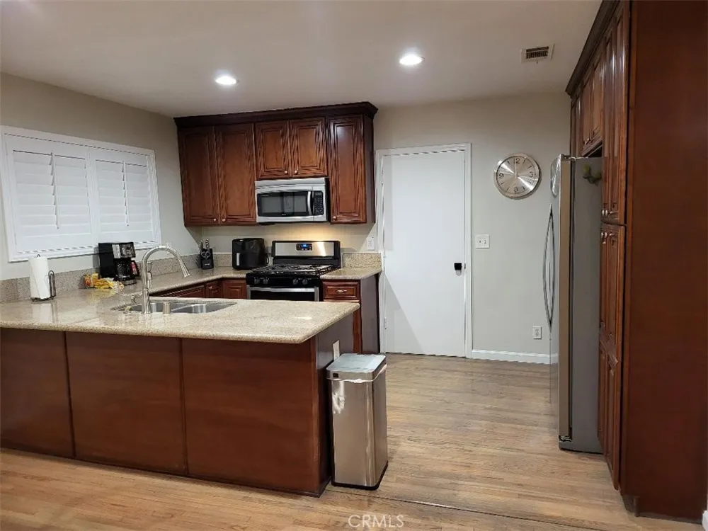 7951 Devenir Downey, CA 90242