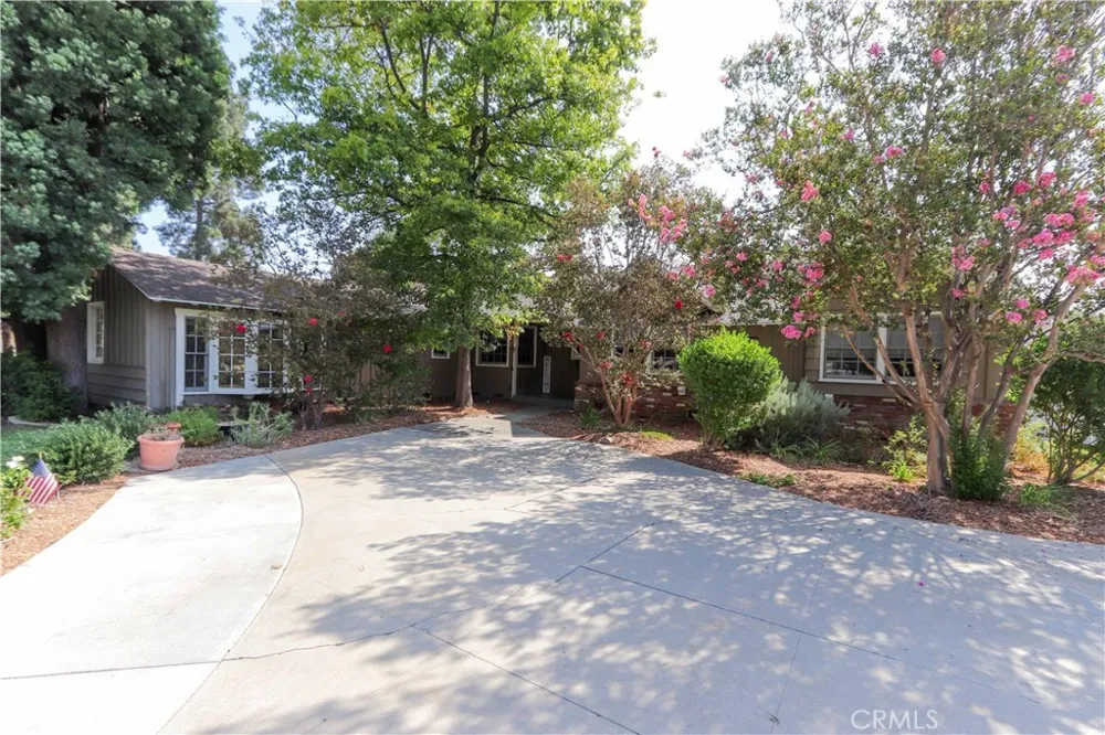 3806 Rosehedge Fullerton, CA 92835