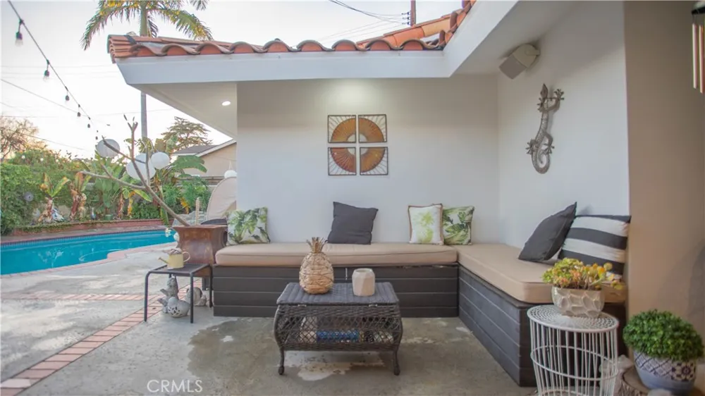 8524 Suva Downey, CA 90240