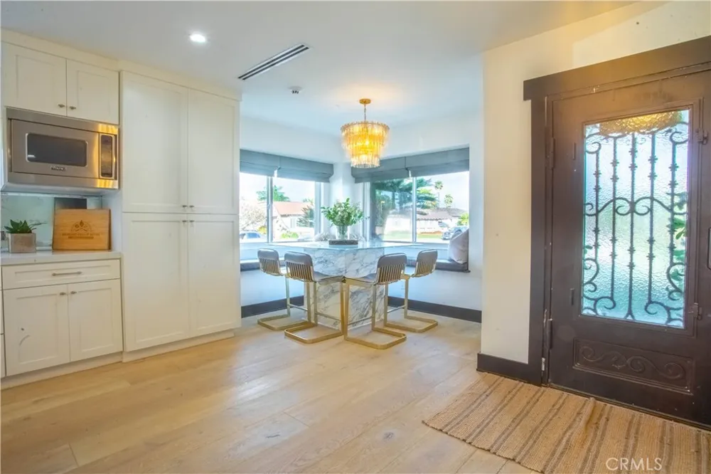 8524 Suva Downey, CA 90240