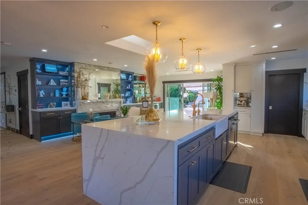 8524 Suva Downey, CA 90240