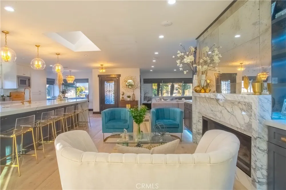 8524 Suva Downey, CA 90240