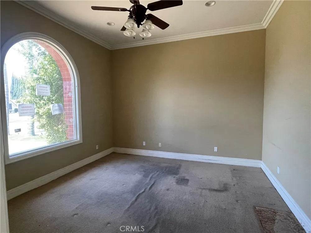 10040 Mattock Avenue Downey, CA 90240