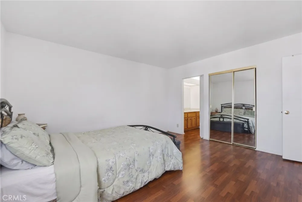 1530 W 145th #205 Gardena, CA 90247