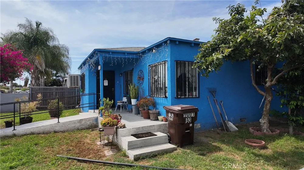 1001 W 133rd Compton, CA 90222