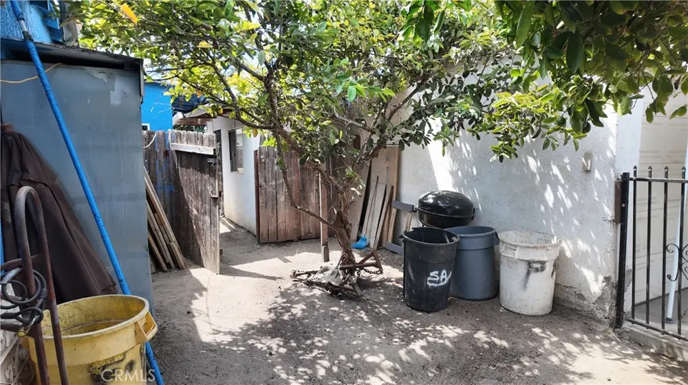 1001 W 133rd Compton, CA 90222
