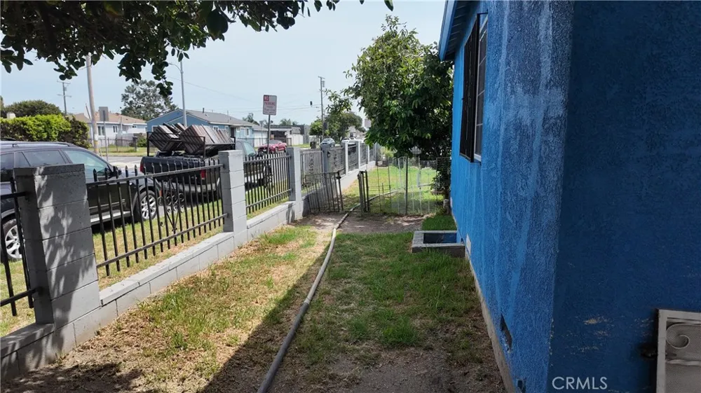 1001 W 133rd Compton, CA 90222