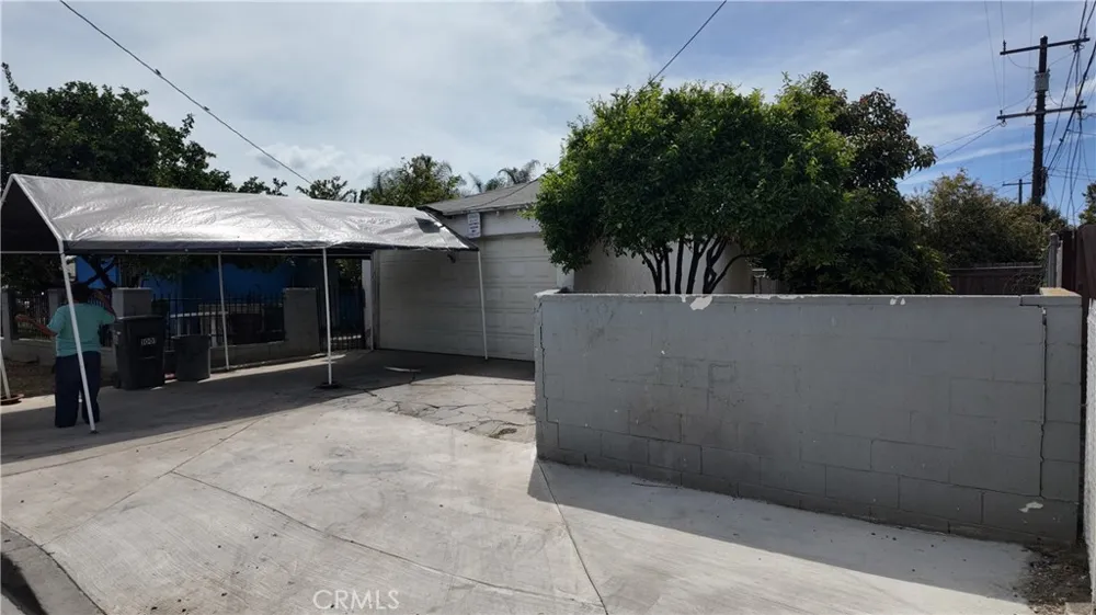 1001 W 133rd Compton, CA 90222