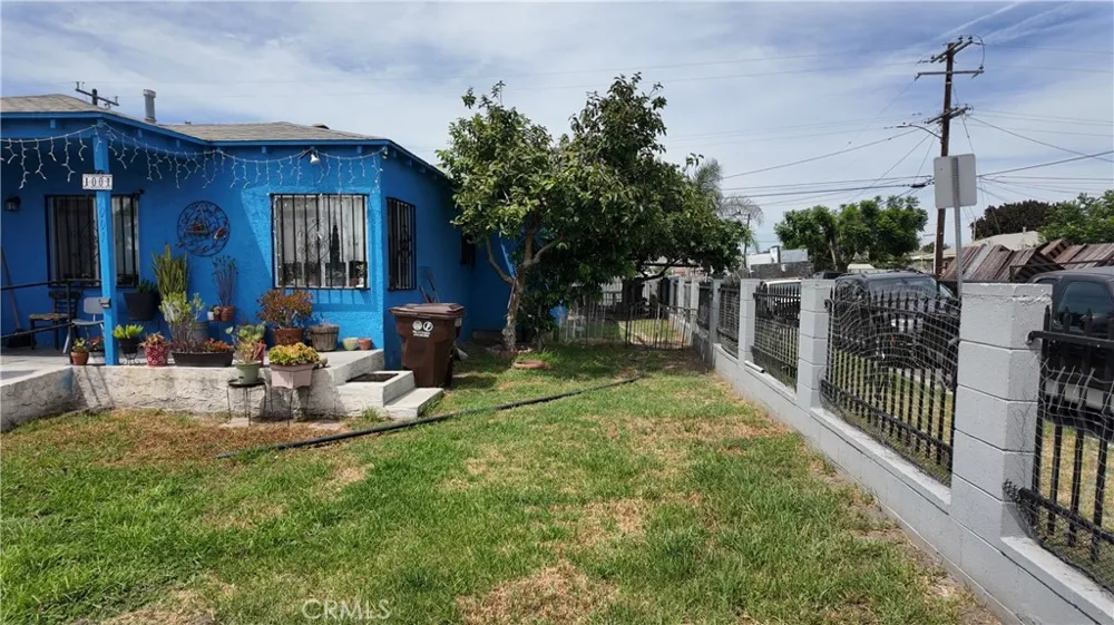1001 W 133rd Compton, CA 90222