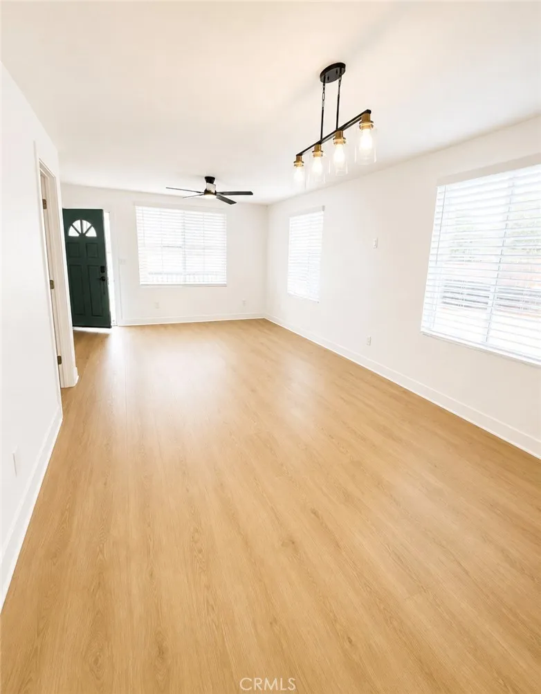 7534 Fern Ave Riverside, CA 92504