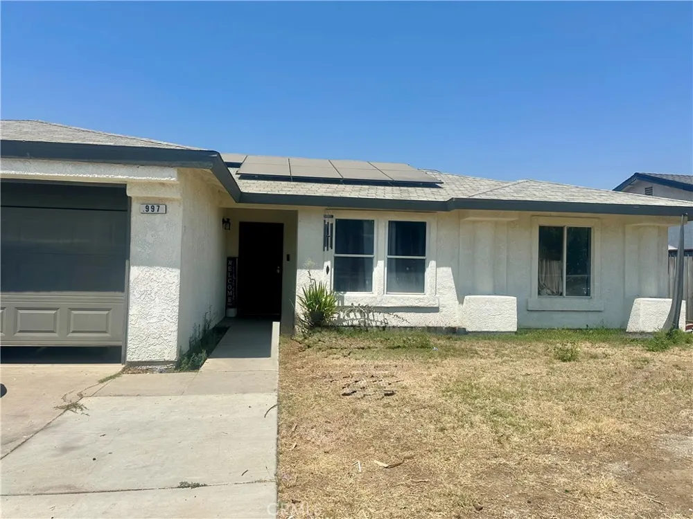 997 E Jolson Avenue Fresno, CA 93706