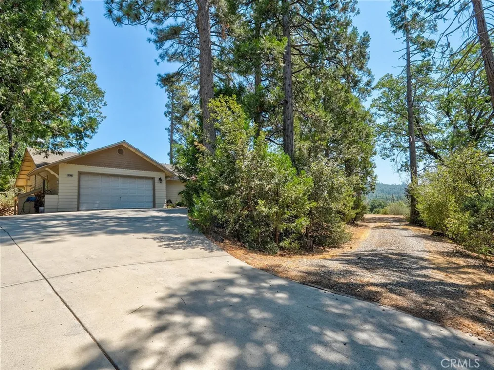 52891 Arbor Oakhurst, CA 93644