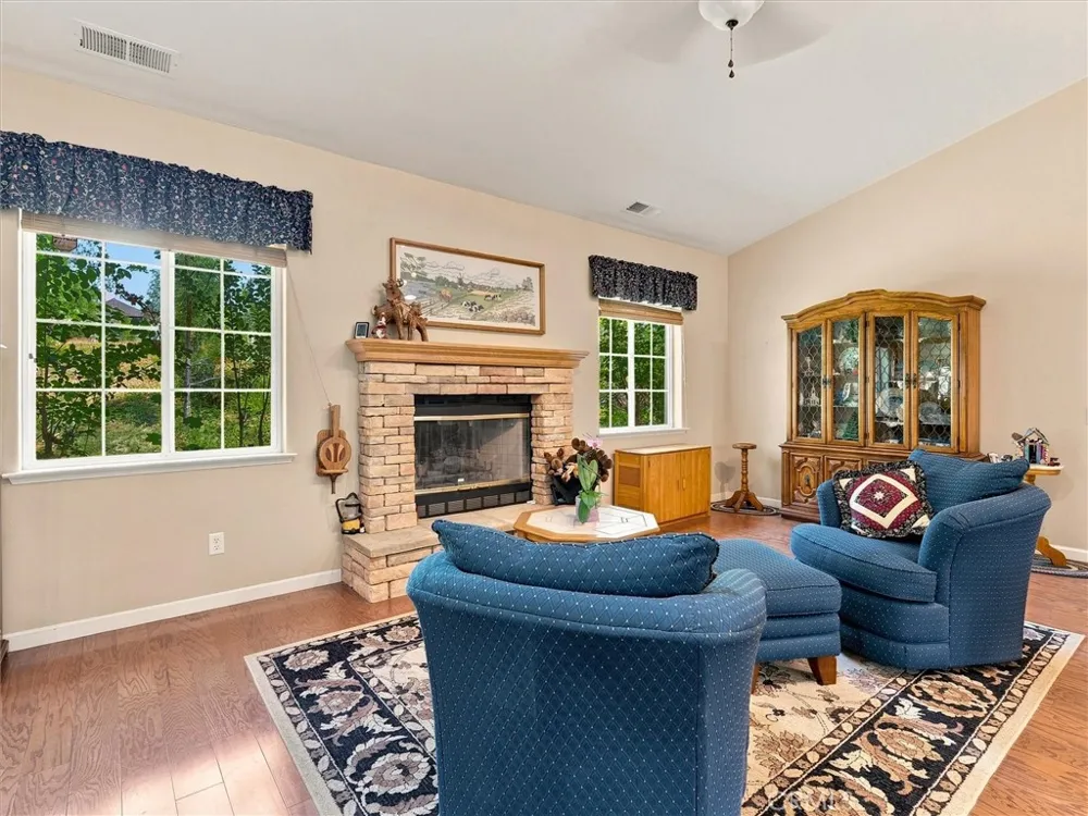 52891 Arbor Oakhurst, CA 93644