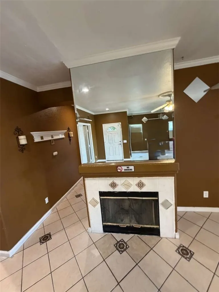 43963 Glenraven Road Lancaster, CA 93535