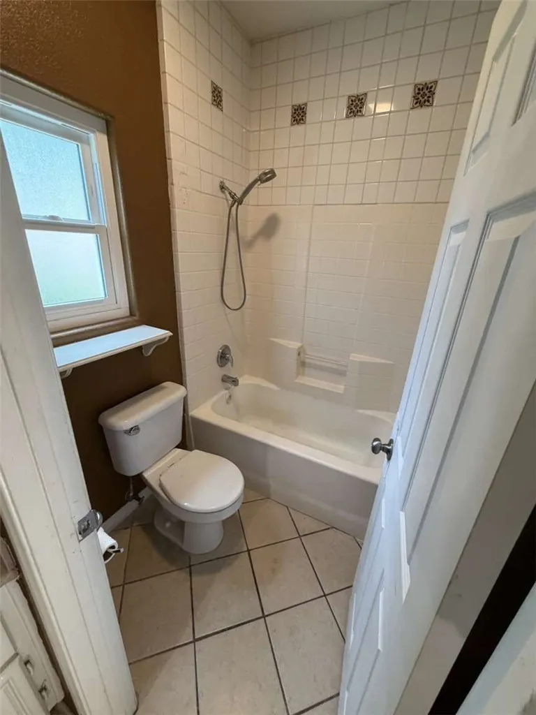 43963 Glenraven Road Lancaster, CA 93535