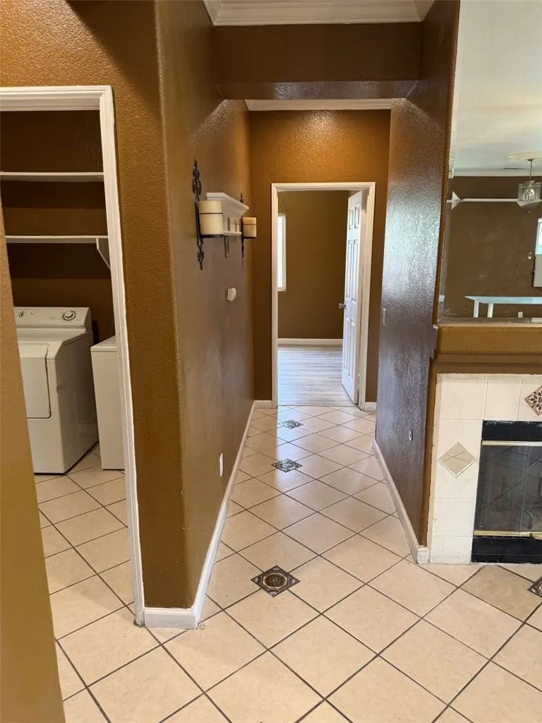 43963 Glenraven Road Lancaster, CA 93535