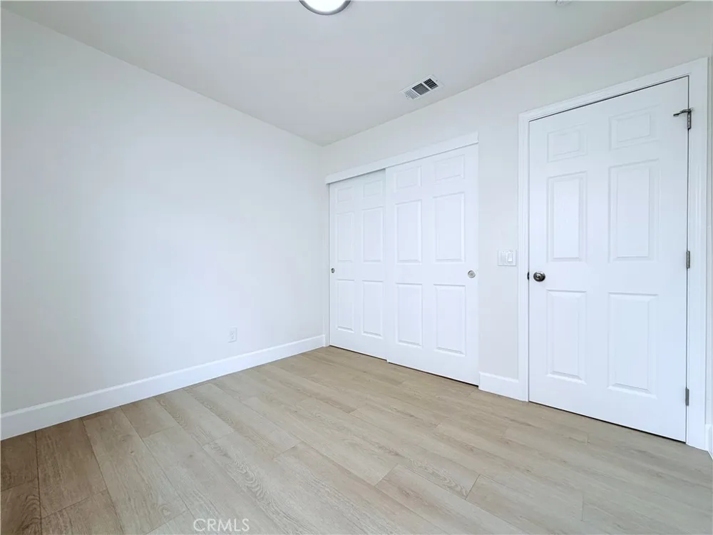 518 E Avenue J11 Lancaster, CA 93535