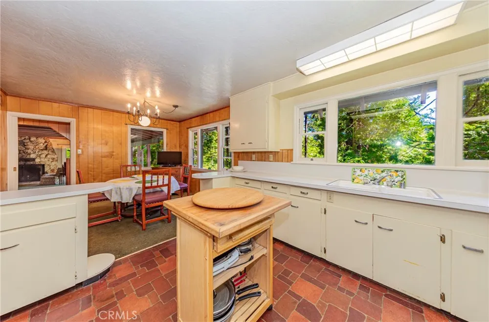 1173 Railroad Lane Fish Camp, CA 93623