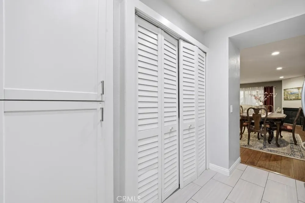 1236 Columbus #11 Glendale, CA 91202