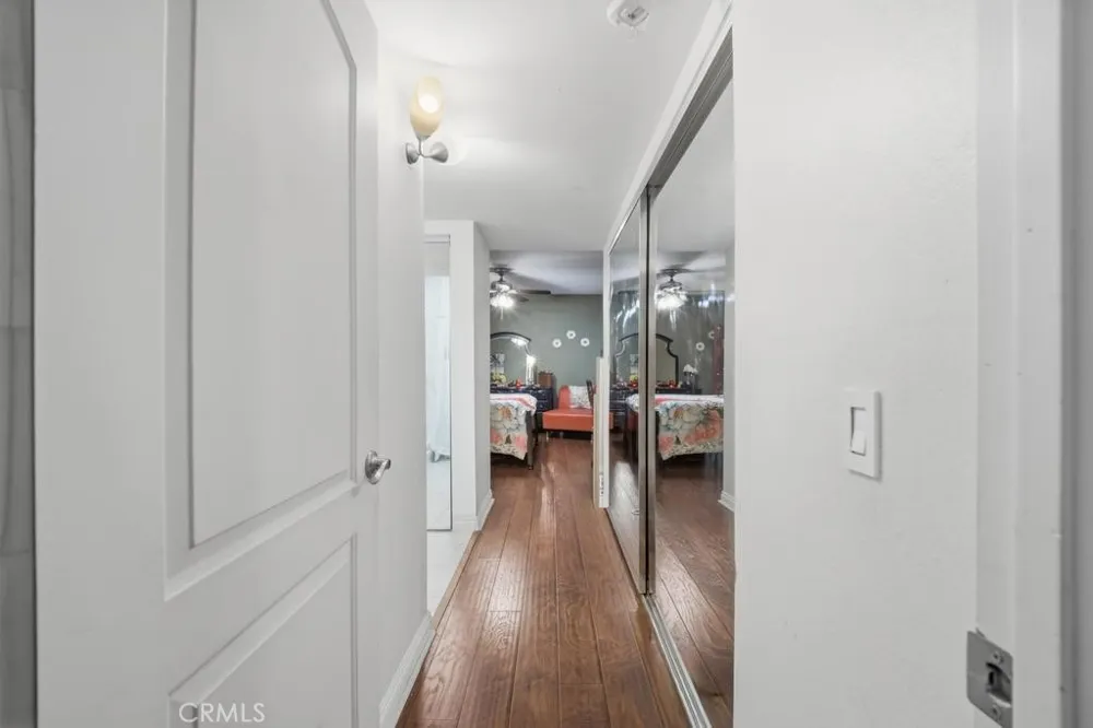 1236 Columbus #11 Glendale, CA 91202