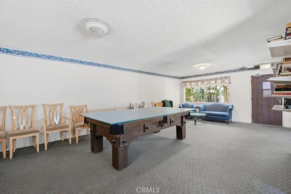 1236 Columbus #11 Glendale, CA 91202