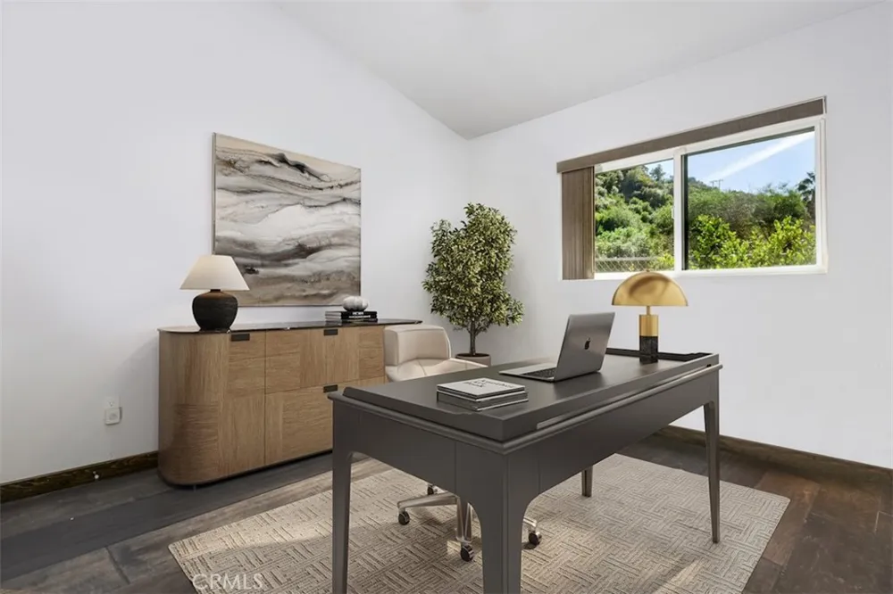 2447 Stonyvale Road Tujunga, CA 91042