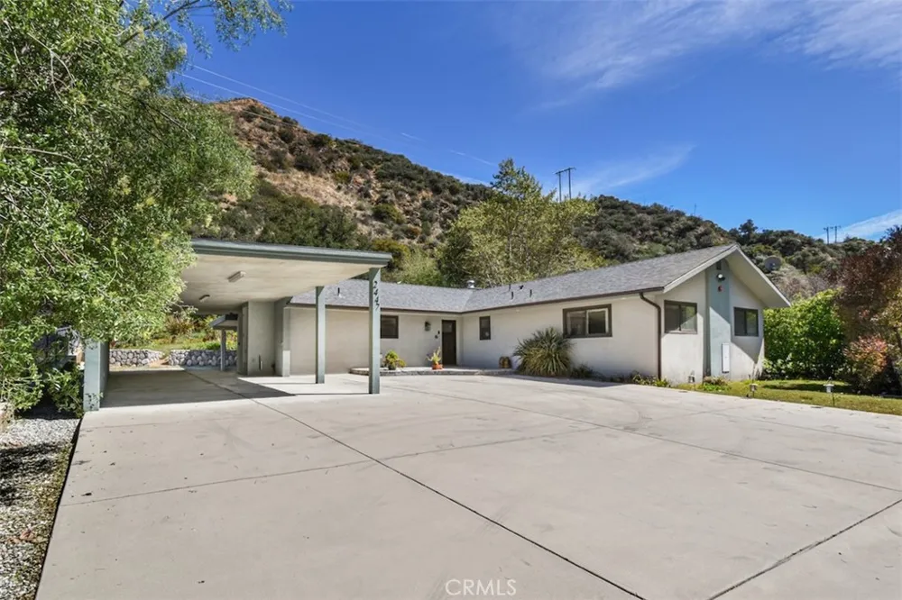 2447 Stonyvale Road Tujunga, CA 91042