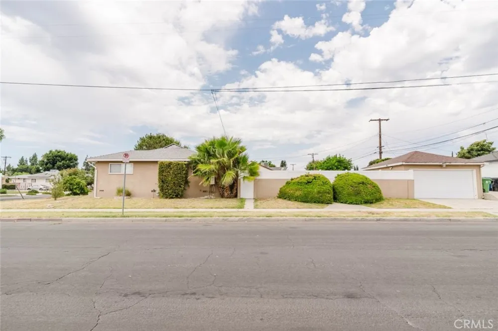 16001 Tulsa Street Granada Hills, CA 91344