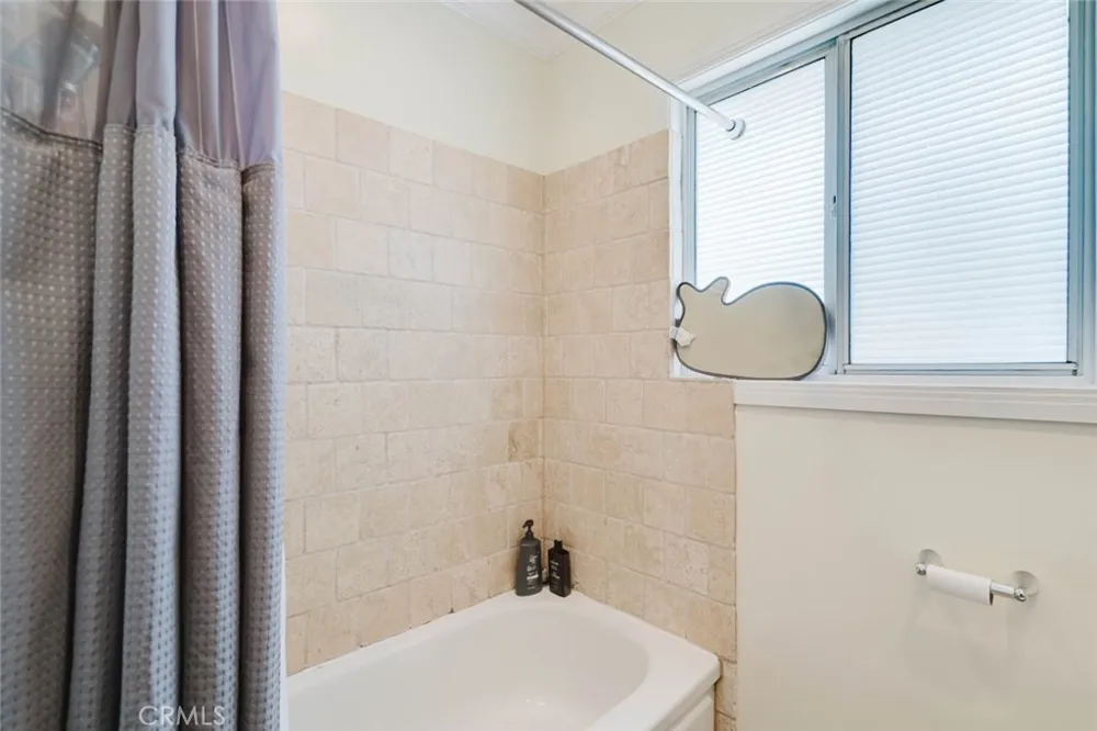 16001 Tulsa Street Granada Hills, CA 91344