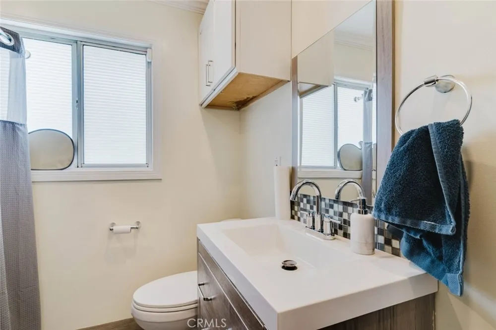 16001 Tulsa Street Granada Hills, CA 91344