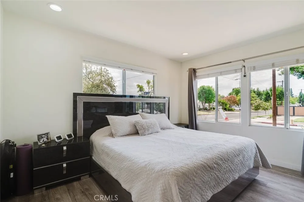 16001 Tulsa Street Granada Hills, CA 91344